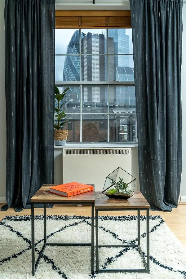 Apartment By Liverpool Street/ Spitalfields Market London 0*,  United Kingdom